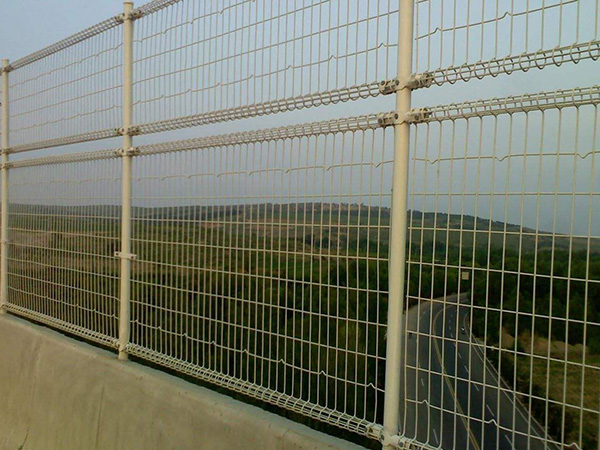 06.jpg